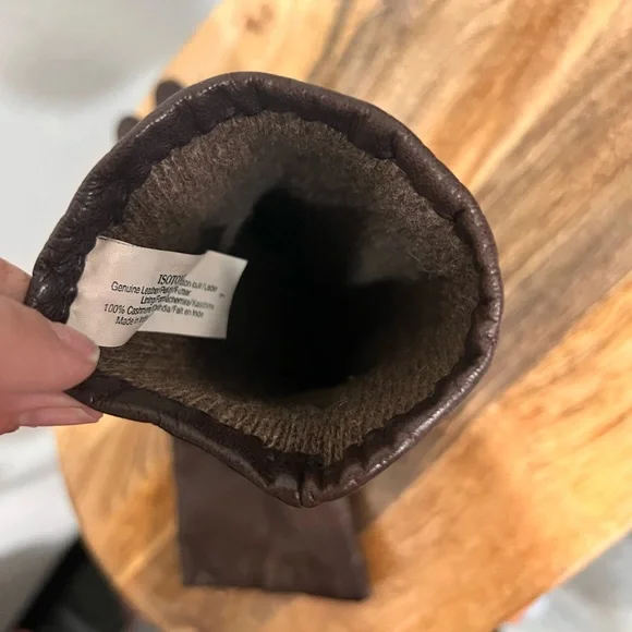 Vintage Brown Leather Gloves - Picture 3 of 4